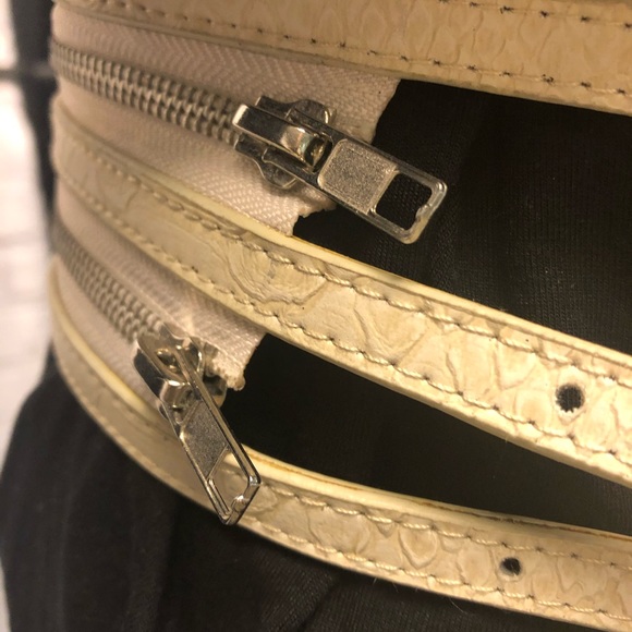 THREE BELTS TO ONE & BACK NY& CO - Picture 2 of 12